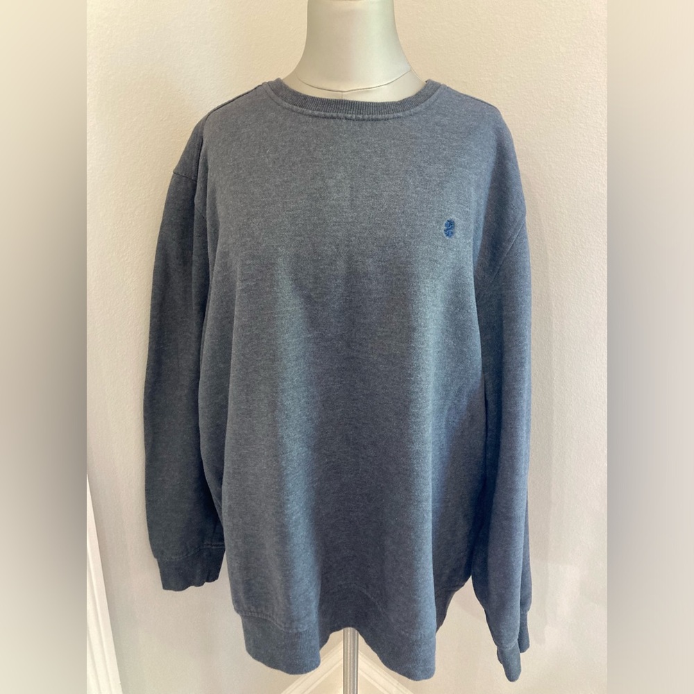 Izod men’s gray sweatshirt in XXL great Preloved condition